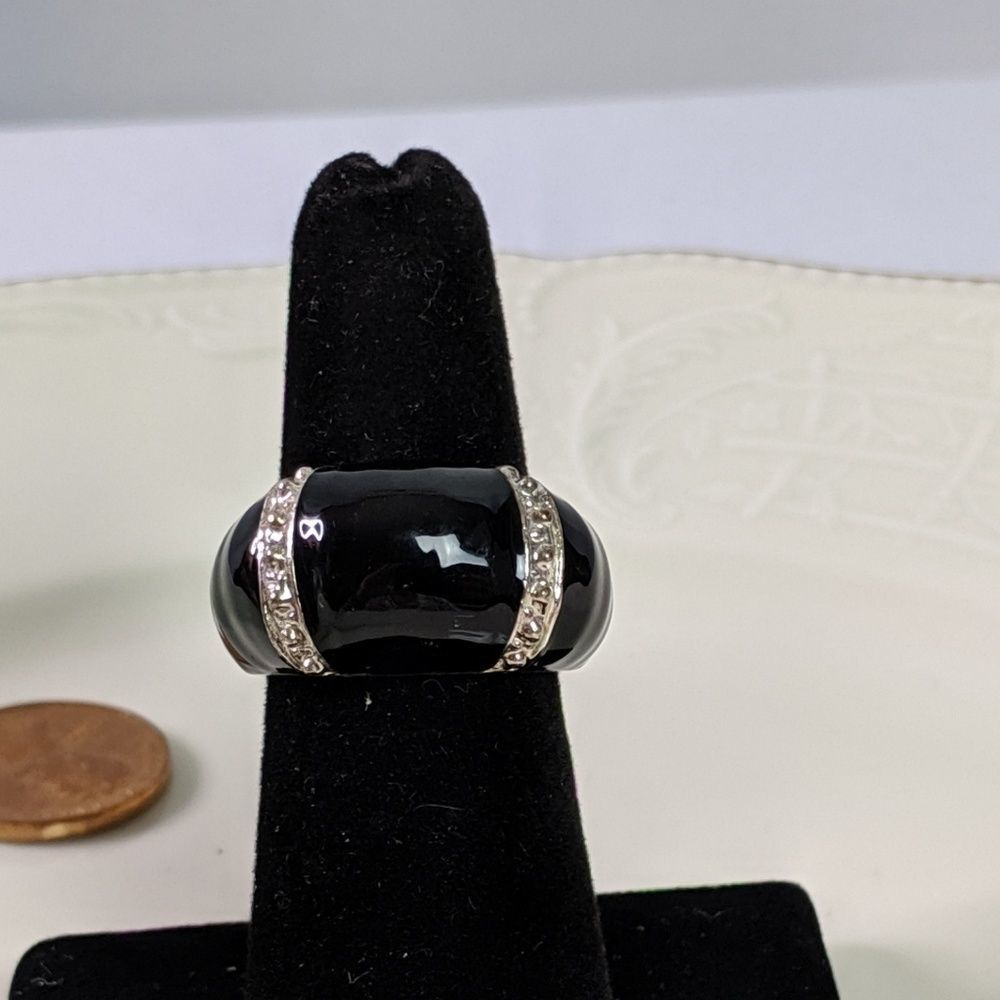 🌜3 for $25🌛Black & Rhinestone Silver Dome Ring